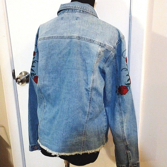 NWT Jean Jacket Size Large - Picture 5 of 8
